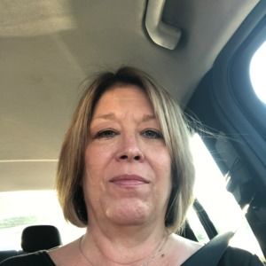 Meet your Posher, Deborah